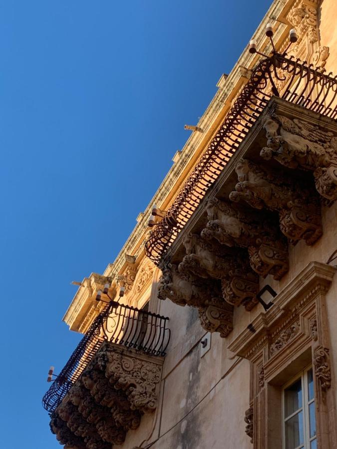 Esperia Luxury Suite & Apartment Noto Exteriér fotografie